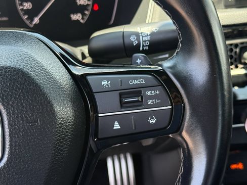 Used 2025 Honda Civic Sport image 17