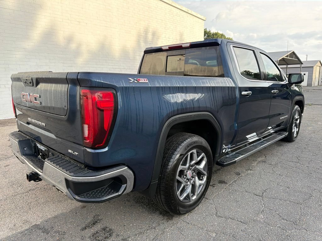 Used 2023 GMC Sierra 1500 SLT w/ SLT Premium Package AWD/4WD image 2