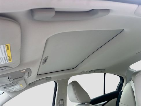 Used 2023 INFINITI Q50 Luxe w/ Cargo Package image 22