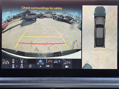 Used 2025 Toyota 4Runner Trailhunter image 15