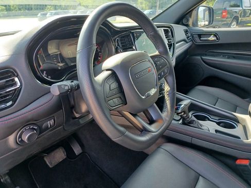 Used 2025 Dodge Durango GT AWD/4WD image 14