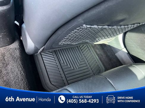 Used 2022 Hyundai Elantra Limited FWD image 20