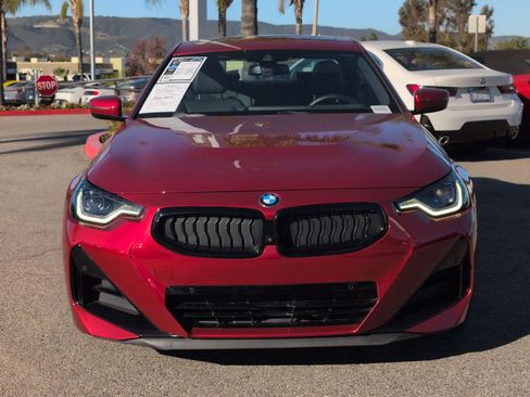 Used 2025 BMW 230i Coupe w/ M Sport Package image 3