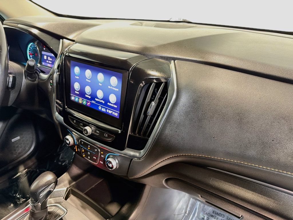 Used 2021 Chevrolet Traverse LT w/ LT Premium Package AWD/4WD image 31