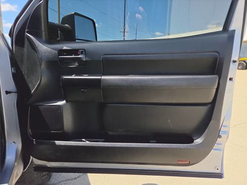 Used 2015 Toyota Tundra SR RWD image 21