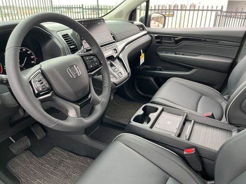 Certified 2026 Honda Odyssey Touring image 20