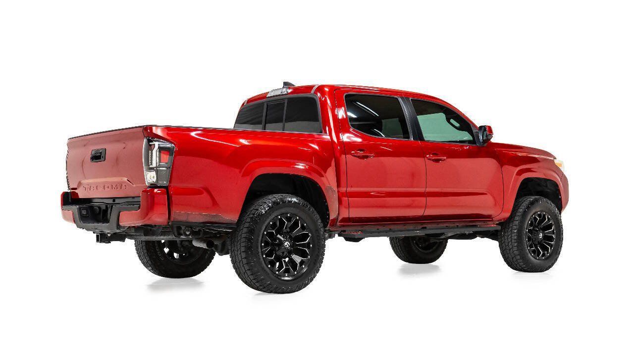 Used 2016 RAM 1500 Lone Star AWD/4WD image 3