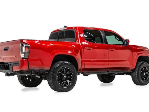 Used 2016 RAM 1500 Lone Star AWD/4WD image 3