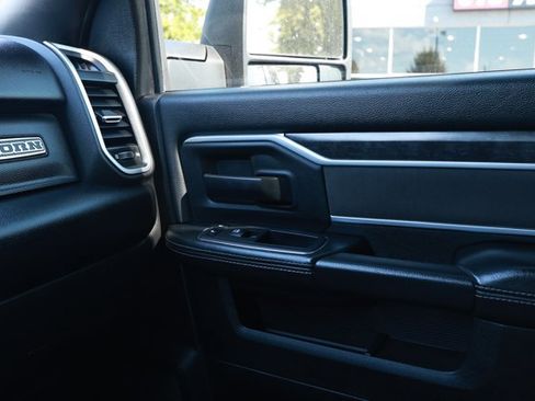 Used 2024 RAM 2500 Big Horn AWD/4WD image 27