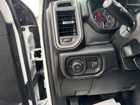 New 2026 RAM 4500 Tradesman w/ Chrome Appearance Group image 17