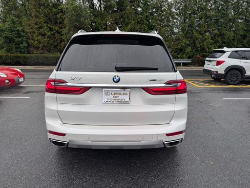 Used 2020 BMW X7 xDrive40i w/ Premium Package AWD/4WD image 4