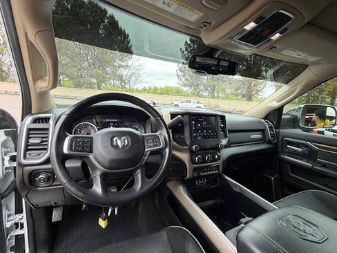 Used 2022 RAM 2500 Laramie AWD/4WD image 12