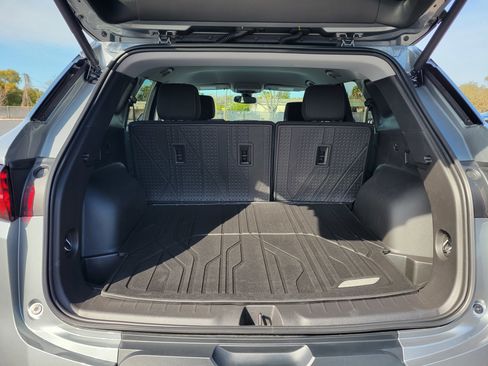 Used 2026 Chevrolet Blazer LT image 7