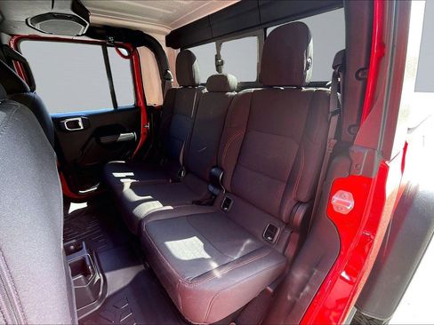 Used 2023 Jeep Gladiator Rubicon w/ LED Lighting Group image 28