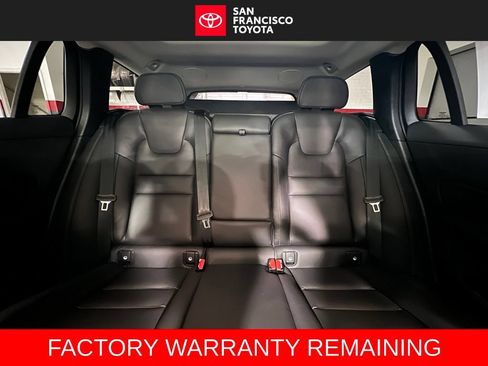 Used 2026 Volvo V60 B5 Cross Country Ultra w/ Climate Package AWD/4WD image 15