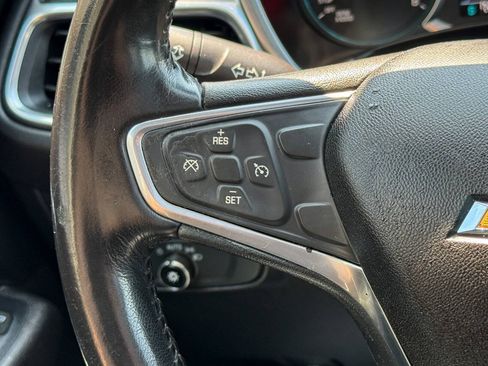 Used 2018 Chevrolet Equinox LT w/ Sun & Infotainment Package AWD/4WD image 28