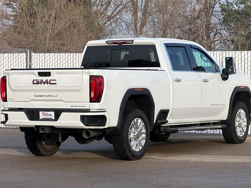 Used 2020 GMC Sierra 2500 Denali w/ Denali Ultimate Package image 4