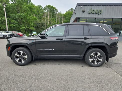 Used 2023 Jeep Grand Cherokee 4WD 4xe w/ Luxury Tech Group II image 7