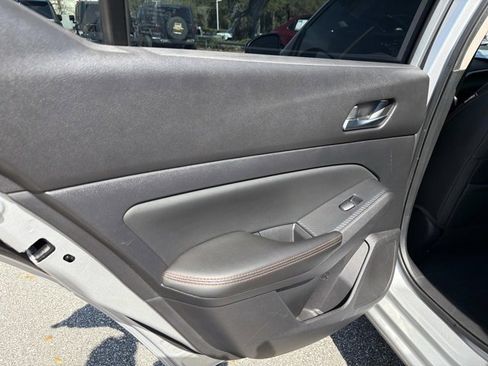 Used 2020 Nissan Altima 2.5 SR image 13