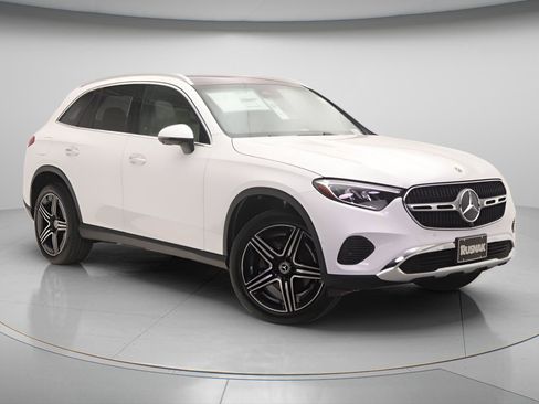 New 2026 Mercedes-Benz GLC 300 image 13