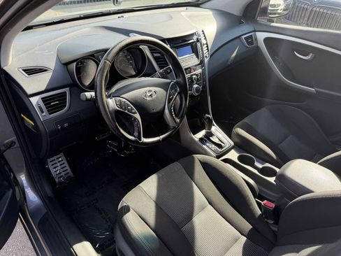 Used 2016 Hyundai Elantra GT w/ Option Group 02 image 10