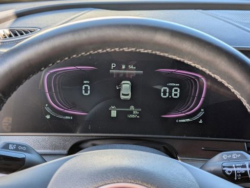 Used 2025 Kia Sportage X-Line w/ Premium Package image 24