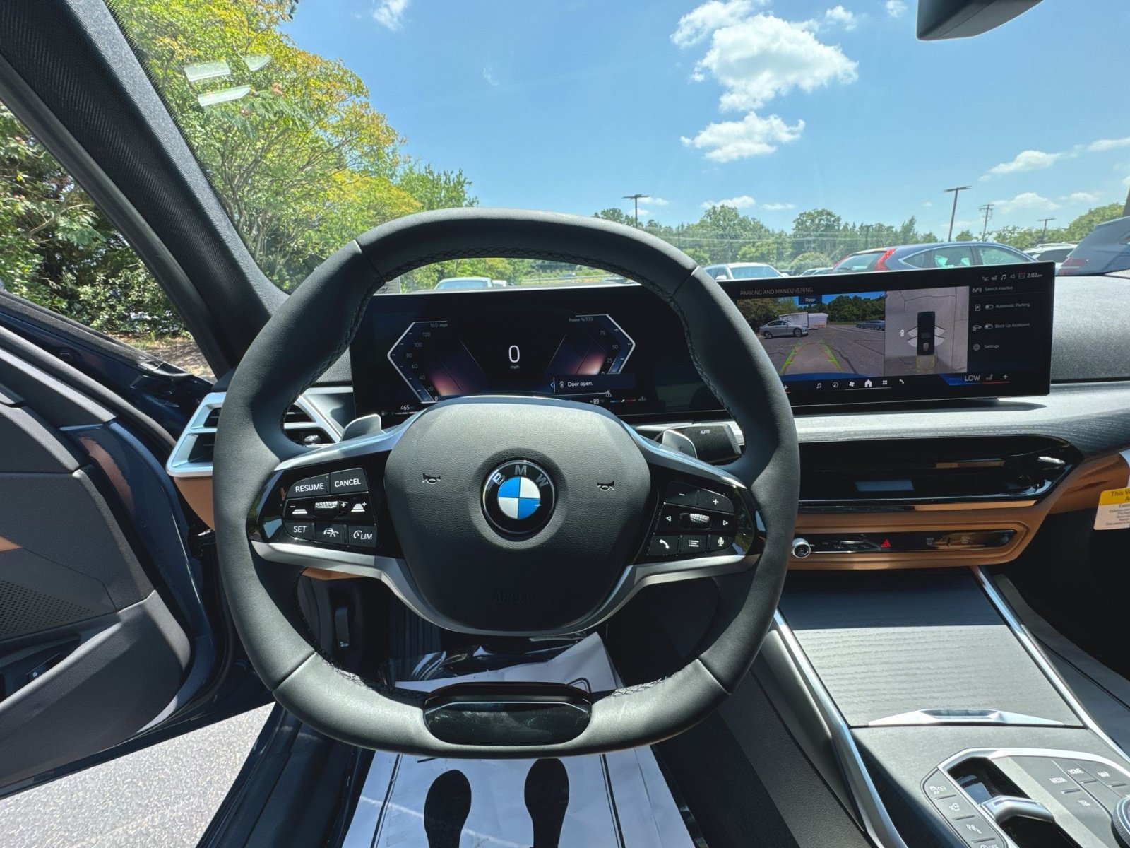 New 2026 BMW 330i xDrive Sedan w/ Premium Package AWD/4WD image 18