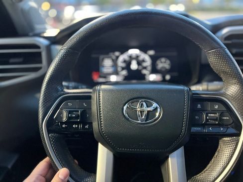 Used 2024 Toyota Tundra Limited image 33