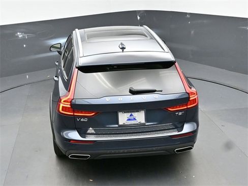 Used 2022 Volvo V60 T5 Cross Country w/ Advanced Package image 45