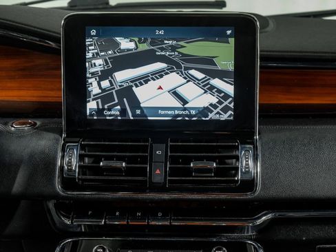 Used 2021 Lincoln Navigator L Reserve w/ Luxury Package AWD/4WD image 23