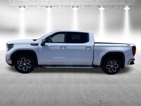 Certified 2023 GMC Sierra 1500 SLT w/ SLT Premium Plus Package AWD/4WD image 12