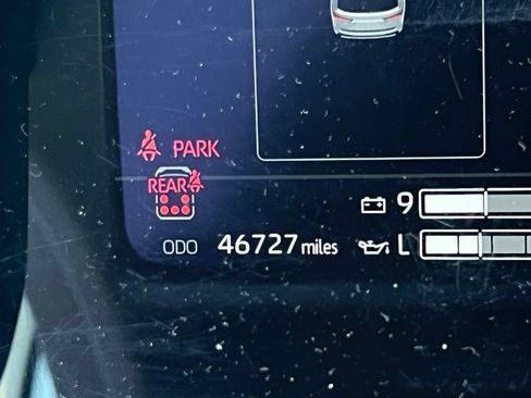 Used 2025 Toyota Sequoia Limited RWD image 8