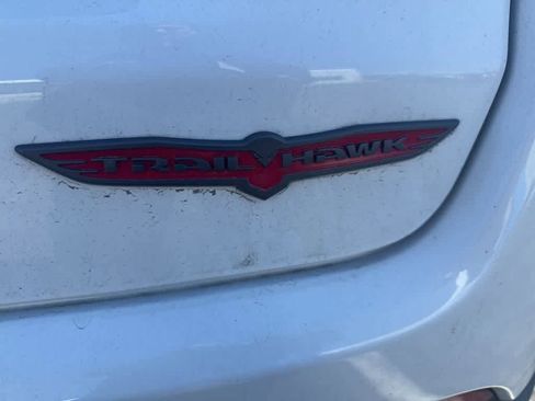 Used 2022 Jeep Compass Trailhawk w/ Trailhawk Convenience Group image 7