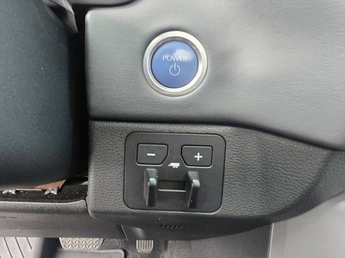 Used 2024 Toyota Tundra Platinum image 26