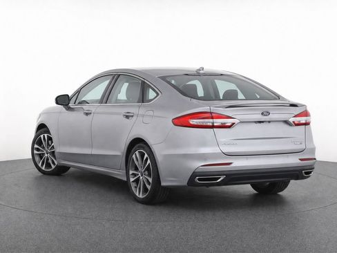 Used 2020 Ford Fusion Titanium AWD/4WD image 20