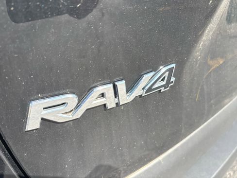 Used 2023 Toyota RAV4 LE FWD image 14