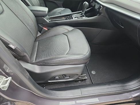 Used 2024 Jeep Compass Limited w/ Elite Group image 68