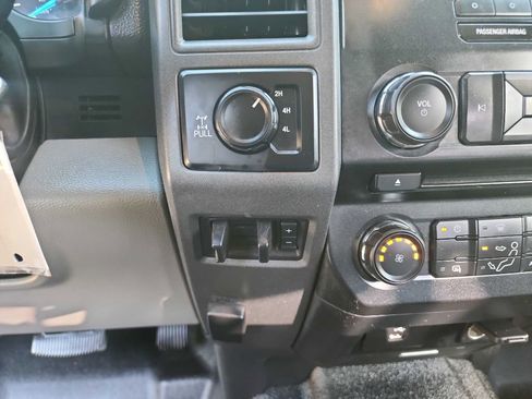 Used 2018 Ford F250 XL w/ Power Equipment Group image 31