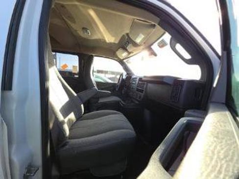 Used 2023 Chevrolet Express 3500 LT w/ LT Preferred Equipment Group image 24