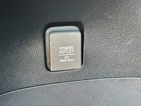 Used 2022 Honda Pilot TrailSport image 16