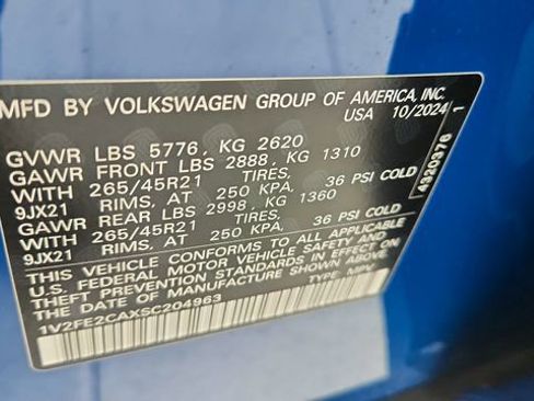 Used 2025 Volkswagen Atlas Cross Sport SEL Premium R-Line AWD/4WD image 61