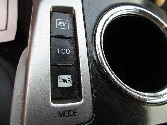 Used 2015 Toyota Prius V Four FWD image 27
