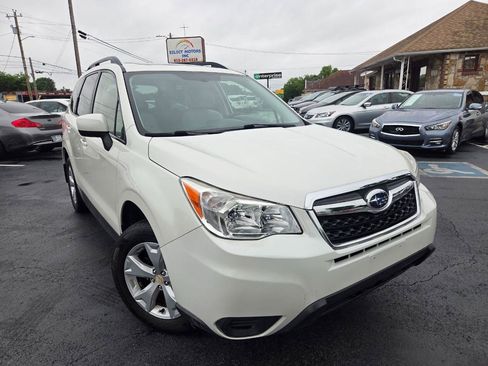 Used 2016 Subaru Forester 2.5i Premium AWD/4WD image 7