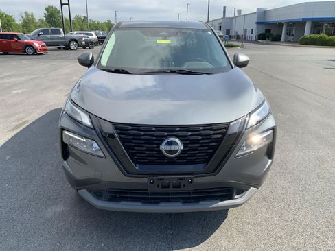 Used 2023 Nissan Rogue SV AWD/4WD image 4