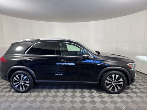 Used 2025 Mercedes-Benz GLE 450e 4MATIC image 6