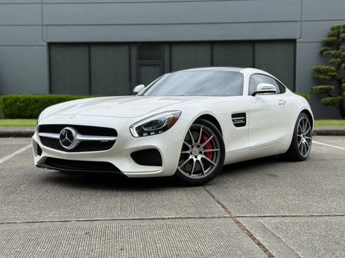 Used 2017 Mercedes-Benz AMG GT S image 8