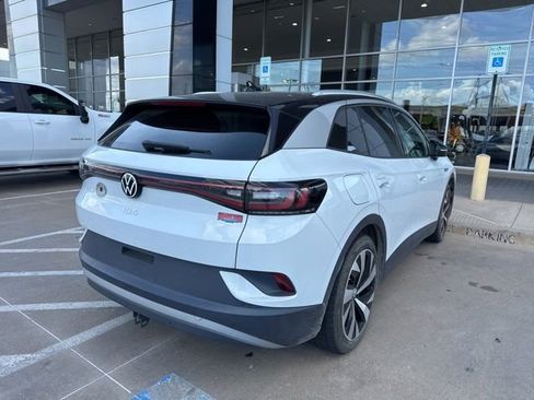 Used 2021 Volkswagen ID.4 1st Edition image 3
