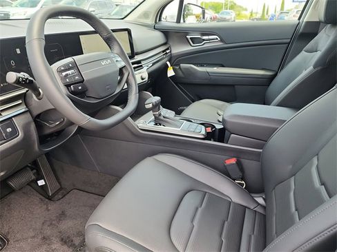 New 2026 Kia Sportage SX image 12