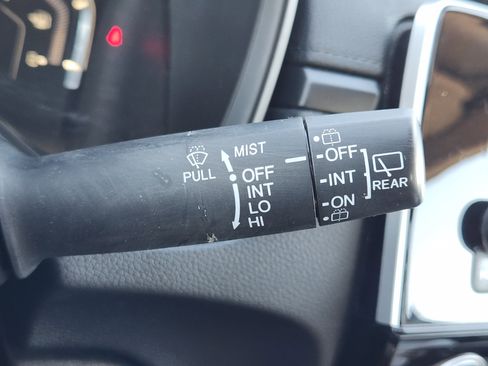 Used 2020 Honda CR-V LX image 21