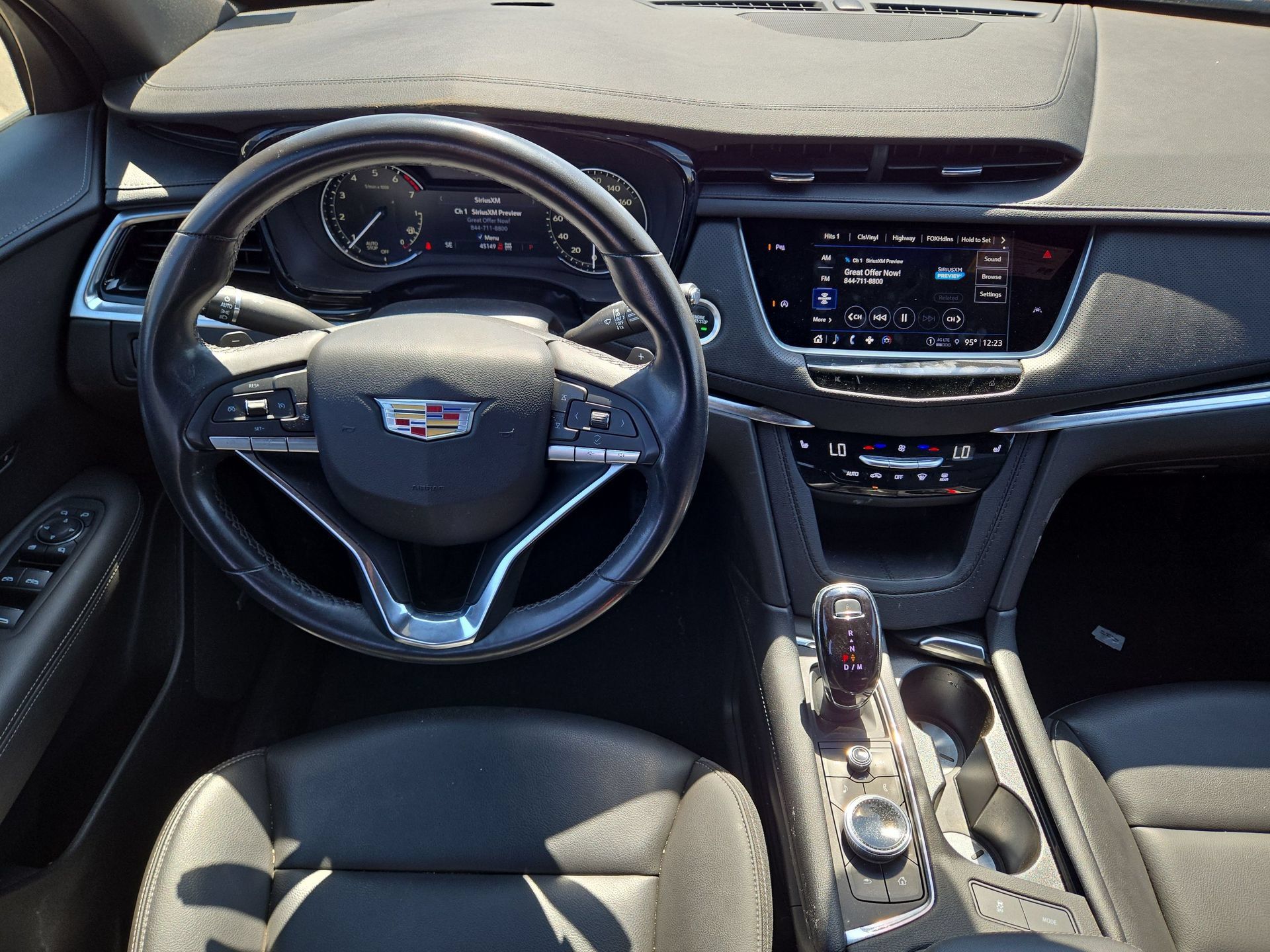 Used 2024 Cadillac XT6 Luxury AWD/4WD image 14